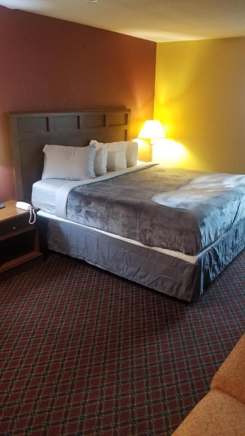Hotel King Bed Hotel Room 110 Wi-Fi Booking Stillwater Exteriör bild